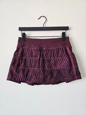 LULULEMON SFTR/BTDR Black Burgundy 3.5" Lined Pace Rival Skirt 6 Regular